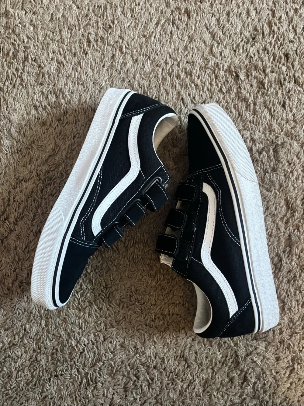 VANS BLACK & WHITE WITH VELCRO, UNISEX, size M8/W9.5 - Picture 5 of 9